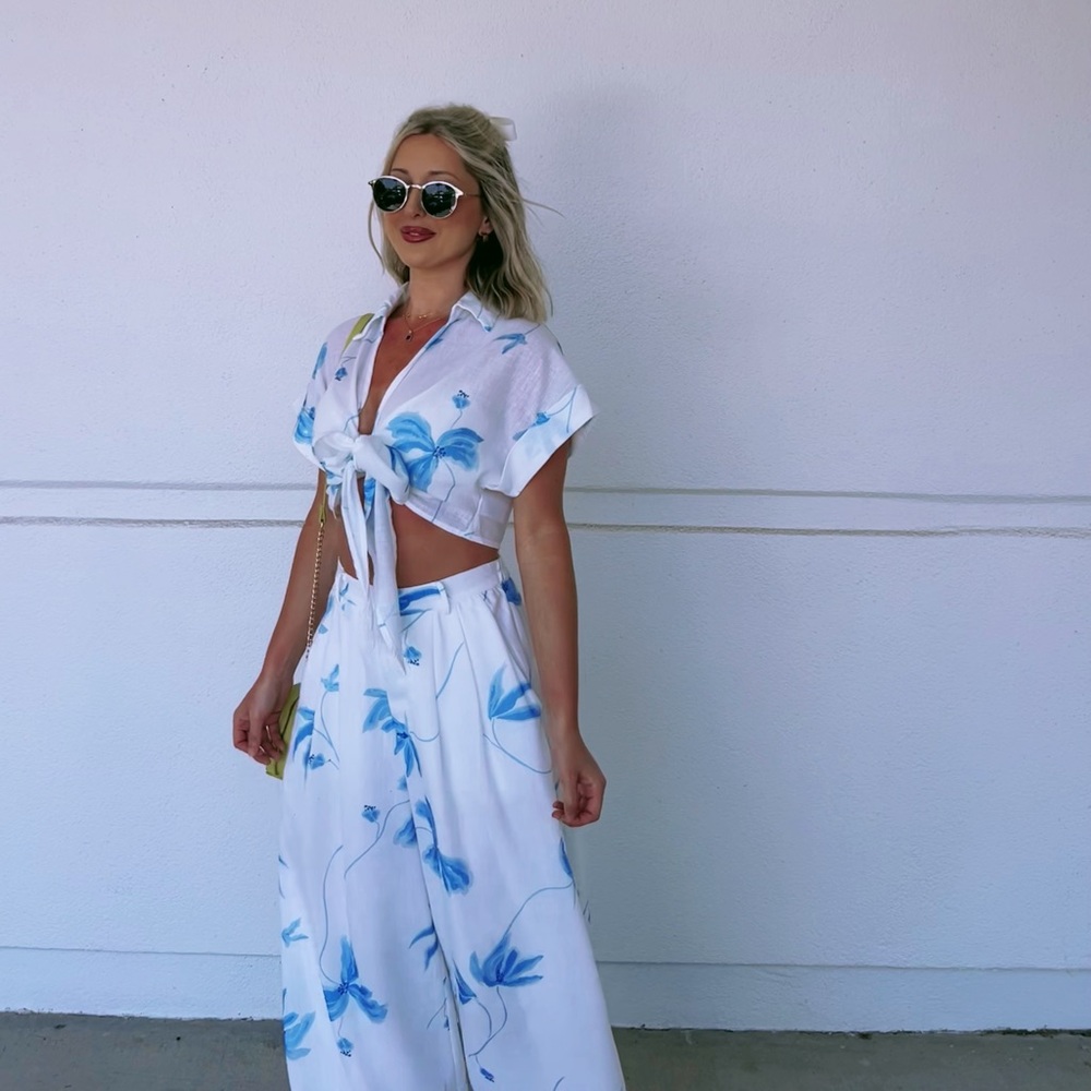 Two piece set !